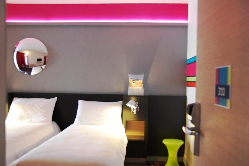 Ibis Styles Roanne Centre Gare Hotel Bilik gambar